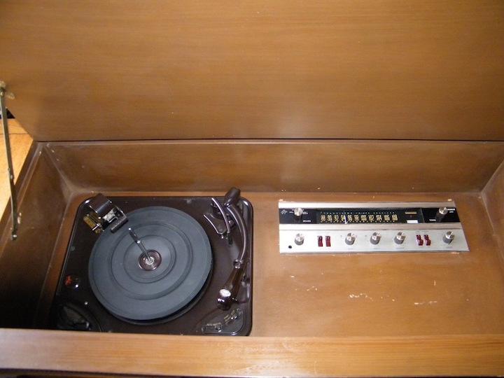 Garrard Fisher Console